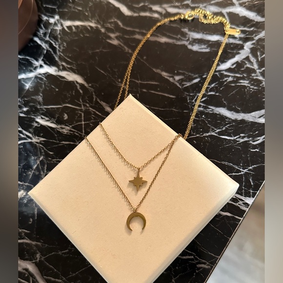 18K Gold Plated Moon Star Layered Necklace - Picture 10 of 11